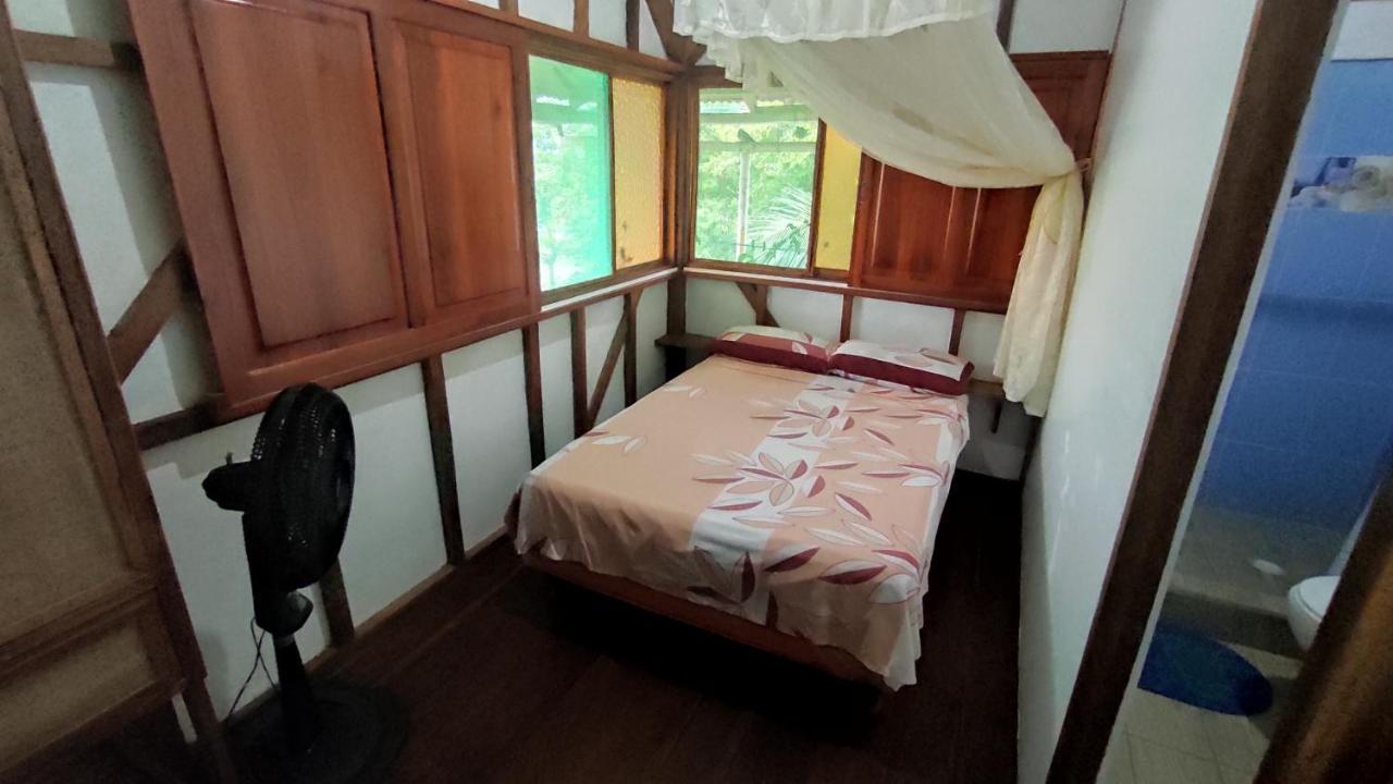 Wasimita Hotel Crucita Bagian luar foto
