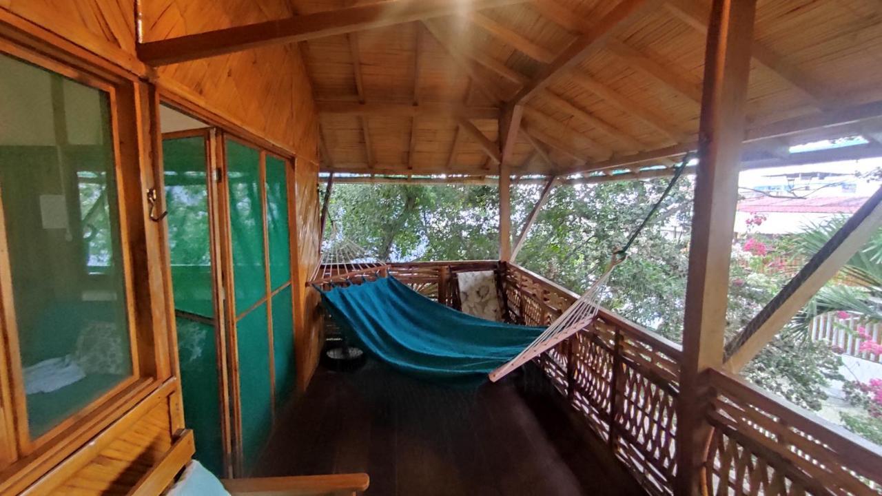 Wasimita Hotel Crucita Bagian luar foto